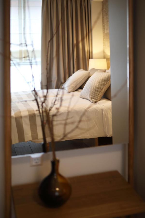 Love Lifestyle Suite Афины Экстерьер фото
